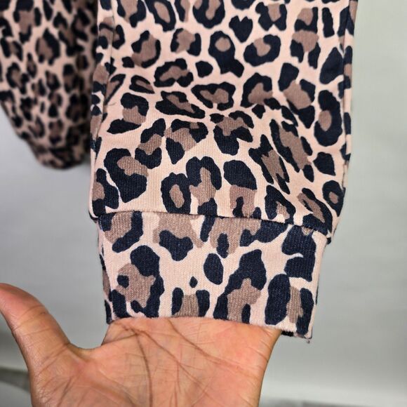 NWOT Ekouaer Leopard Pajama Set - Picture 4 of 8
